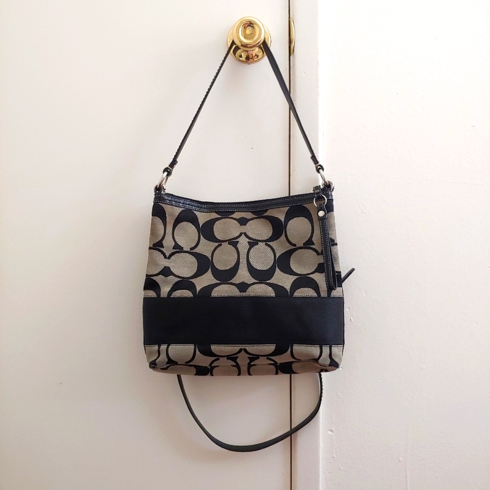 Preloved C's Signatures Coach Bag